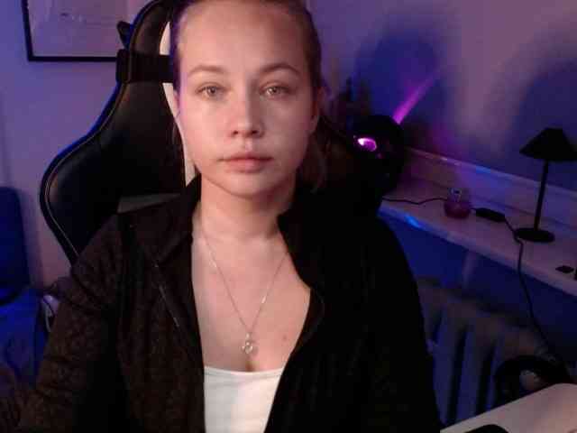 hollyBB