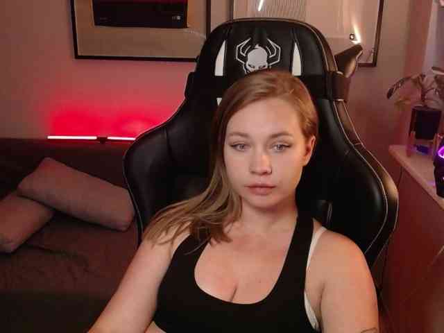hollyBB