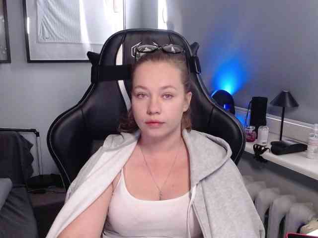 hollyBB