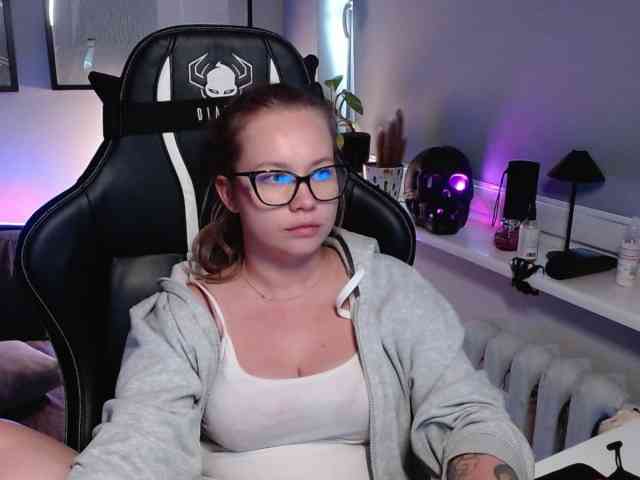 hollyBB