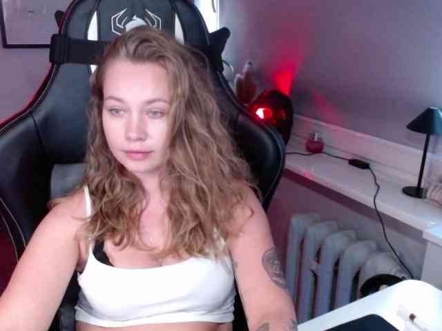 hollyBB