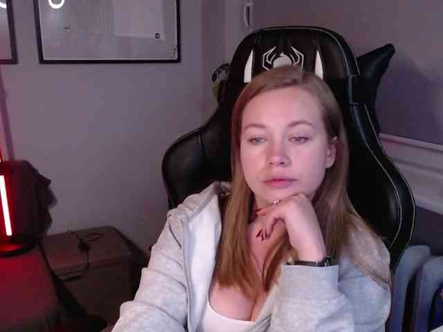 hollyBB