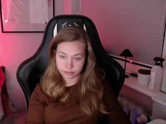 hollyBB