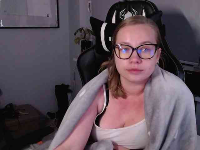 hollyBB