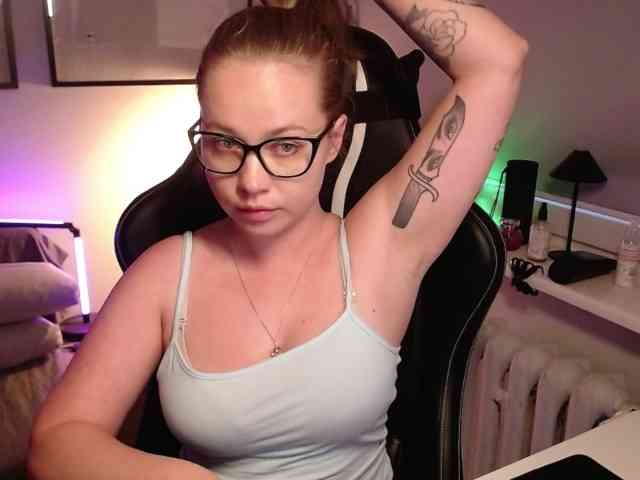 hollyBB
