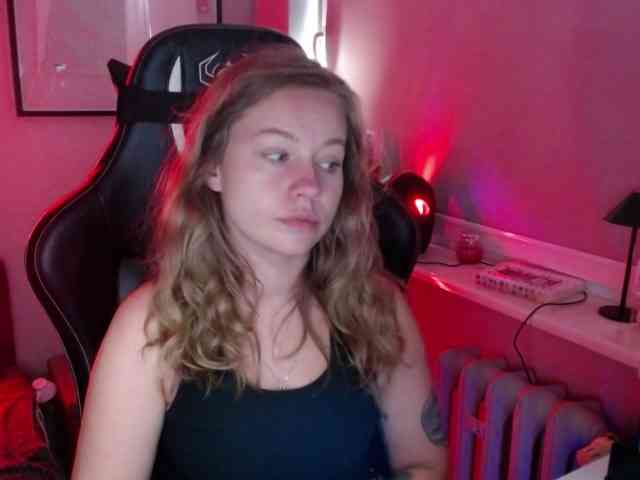hollyBB