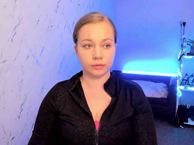hollyBB