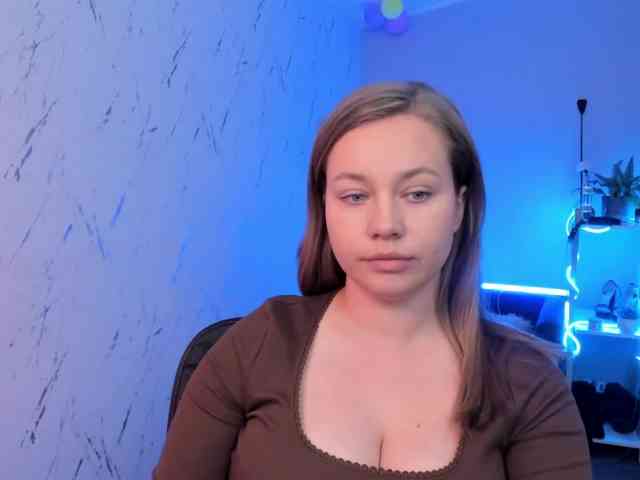 hollyBB webcam