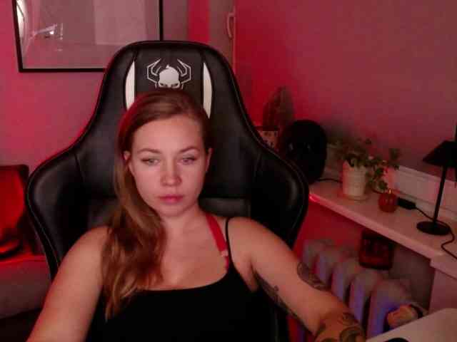 hollyBB