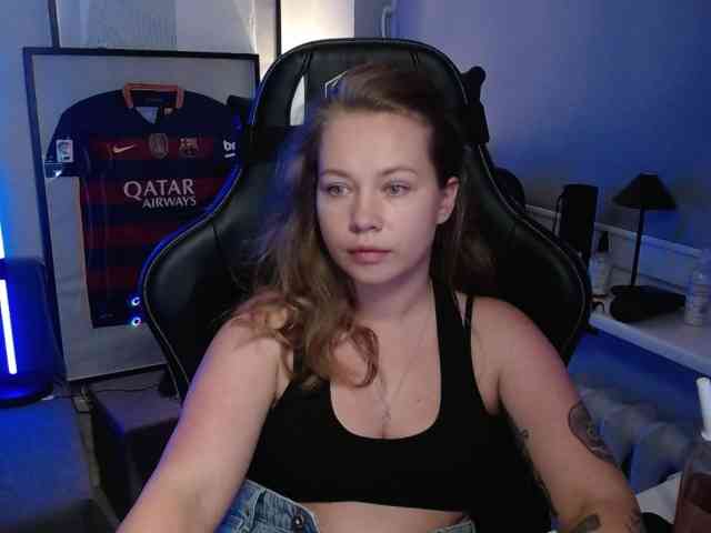 hollyBB