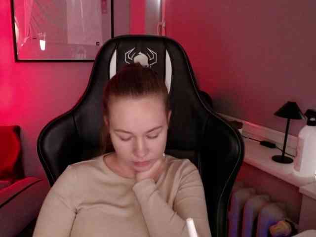 hollyBB