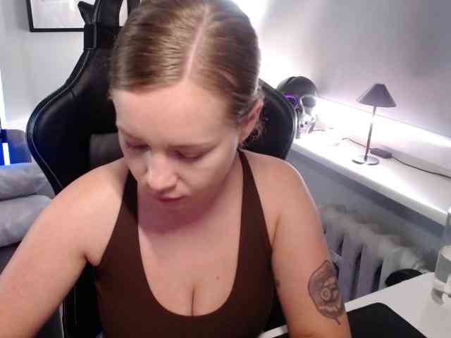 hollyBB