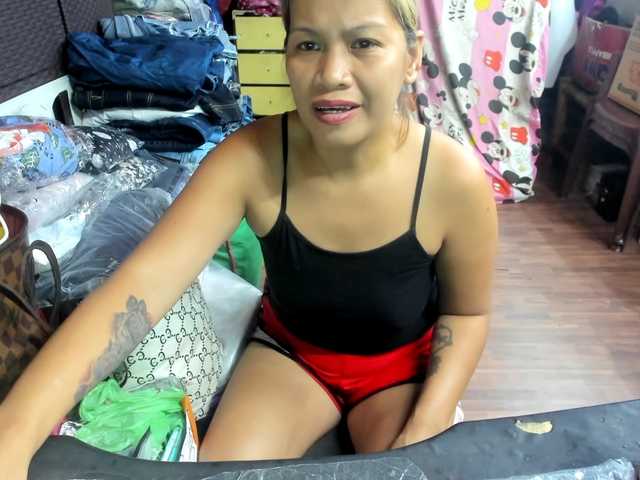 AthenaMoran's BongaCams show and profile