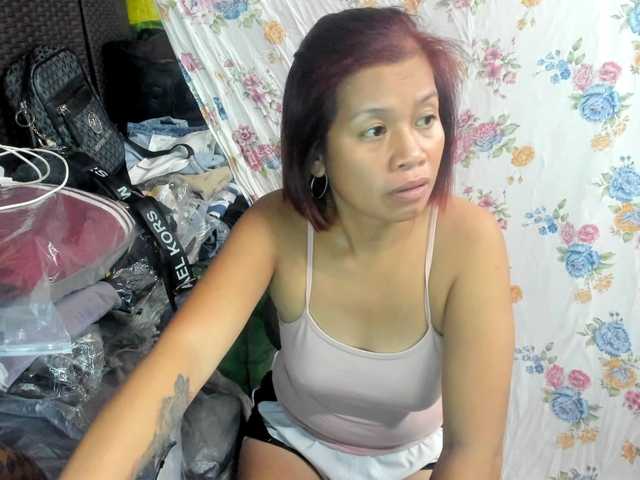 AthenaMoran live cam on BongaCams