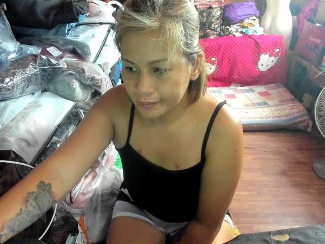 AthenaMoran live cam on BongaCams