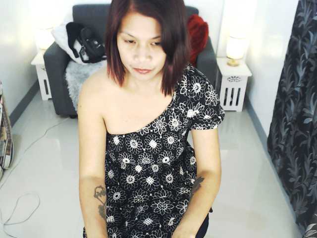 AthenaMoran live cam preview