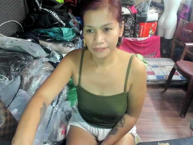 AthenaMoran live cam on BongaCams