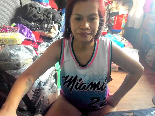 AthenaMoran live cam preview