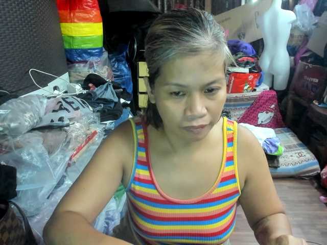 AthenaMoran live cam on BongaCams