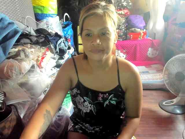 AthenaMoran webcam