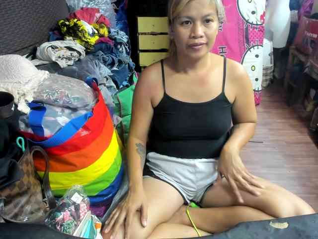 AthenaMoran webcam