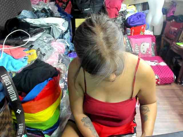 AthenaMoran webcam