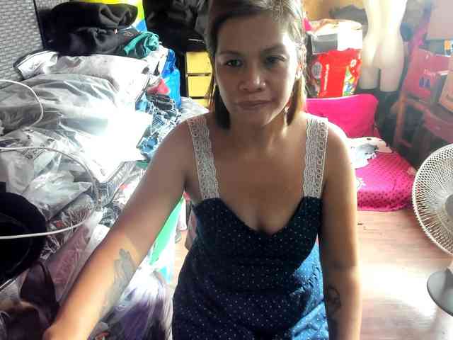 AthenaMoran webcam