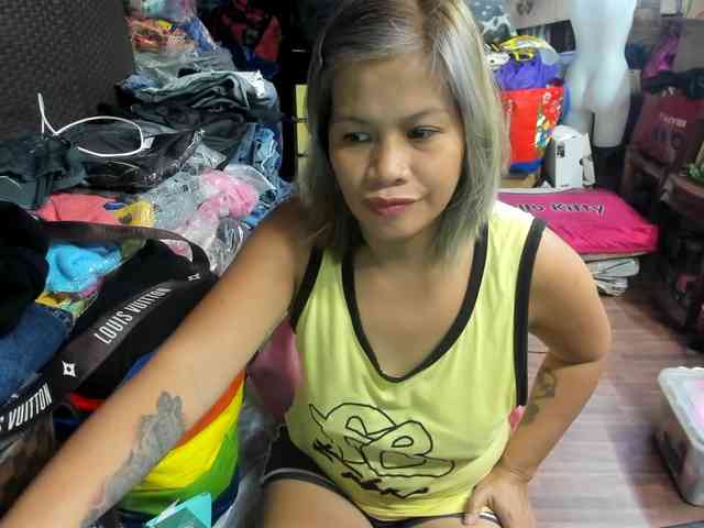 AthenaMoran webcam