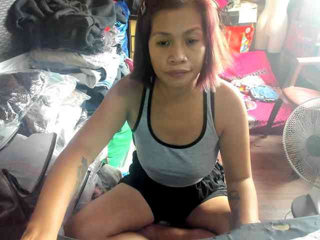 AthenaMoran webcam