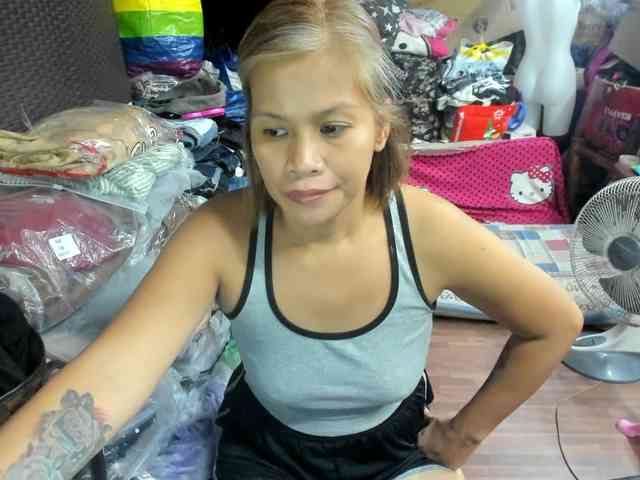AthenaMoran webcam