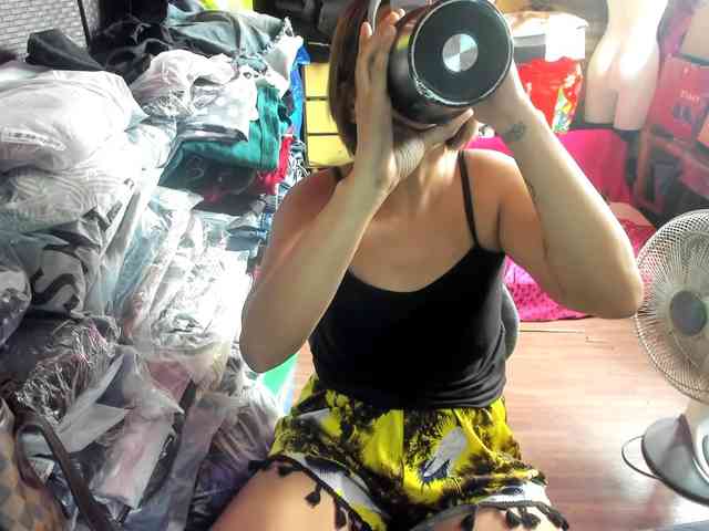 AthenaMoran webcam