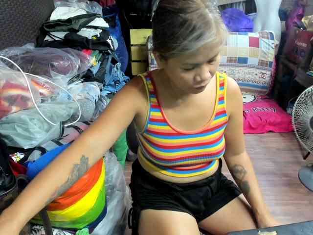AthenaMoran webcam