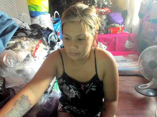 AthenaMoran webcam