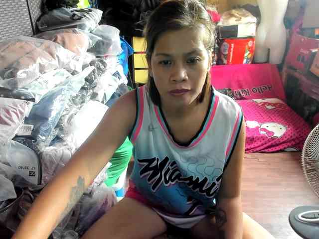 AthenaMoran webcam