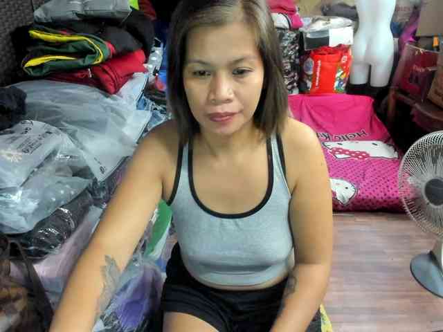 AthenaMoran webcam