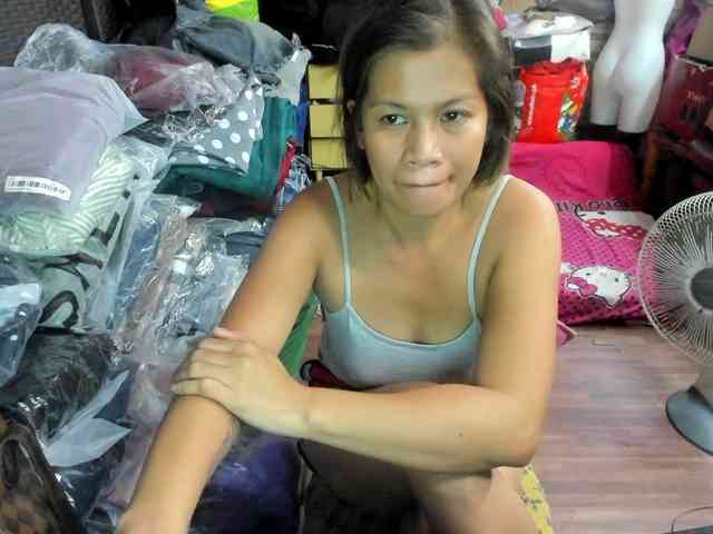AthenaMoran webcam