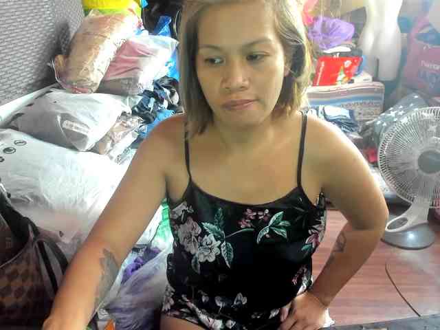 AthenaMoran webcam