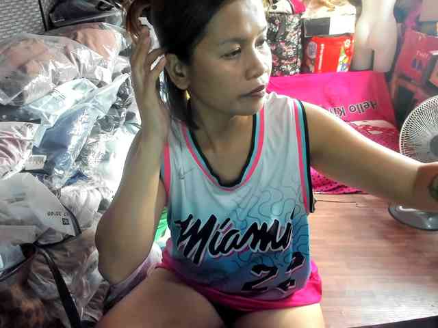 AthenaMoran webcam