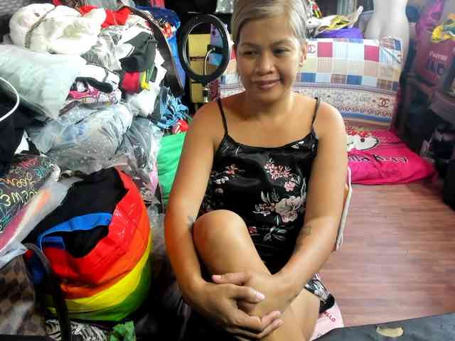 AthenaMoran webcam