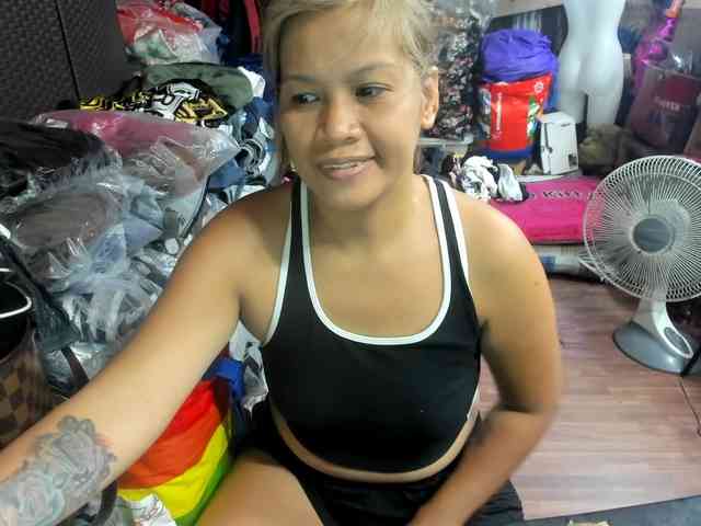 AthenaMoran webcam
