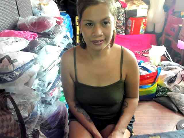 AthenaMoran webcam