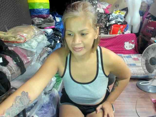 AthenaMoran webcam