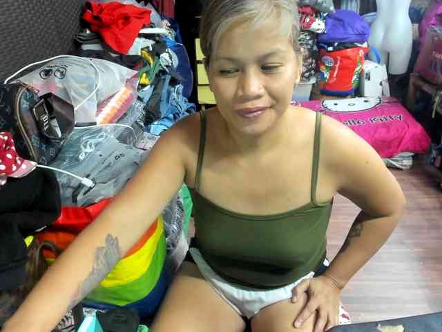 AthenaMoran webcam
