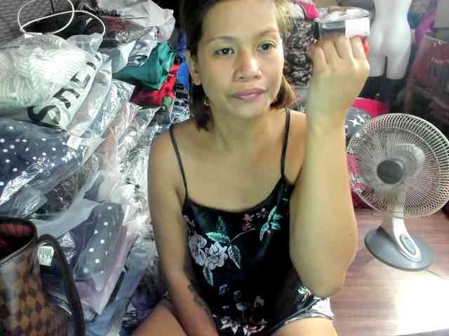 AthenaMoran webcam
