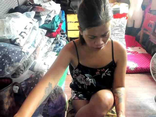 AthenaMoran webcam