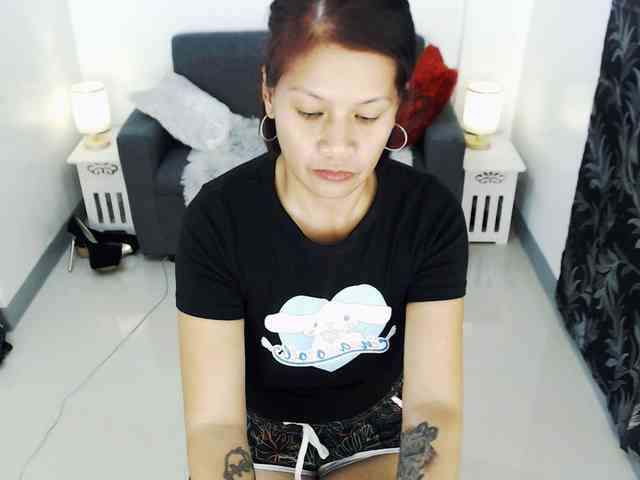 AthenaMoran webcam