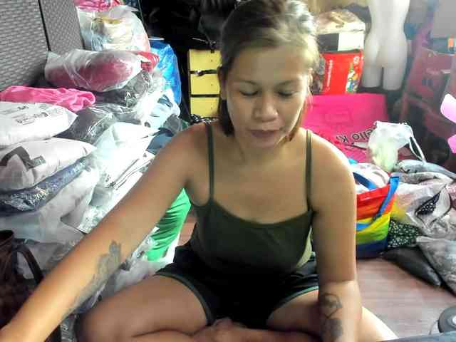 AthenaMoran webcam