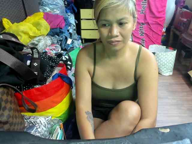 AthenaMoran webcam