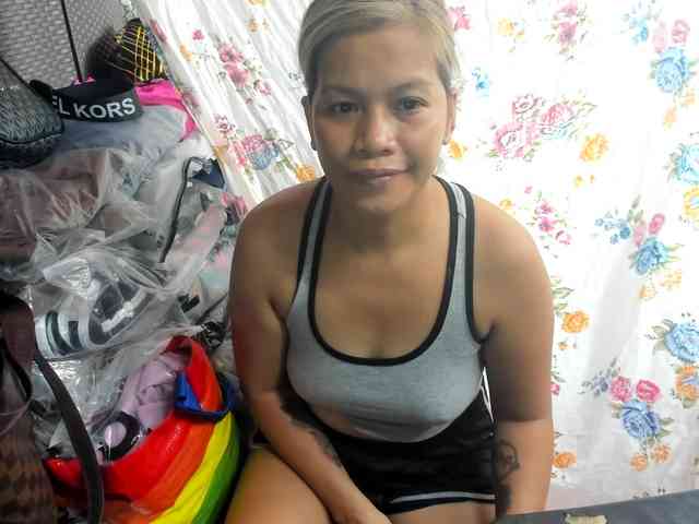 AthenaMoran webcam