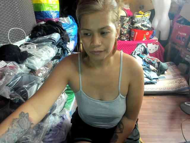 AthenaMoran webcam